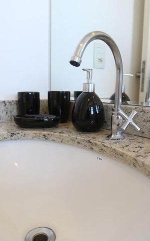 Apartamento à venda com 57m², 2 quartos e 1 vagaBanheiro da Suíte
