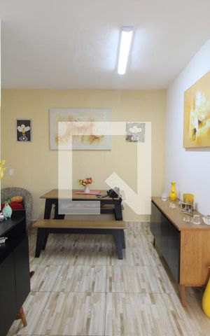 Casa à venda com 80m², 2 quartos e sem vagaSala / Cozinha / Área de Serviço