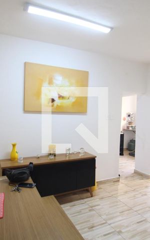Casa à venda com 80m², 2 quartos e sem vagaSala / Cozinha / Área de Serviço