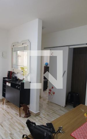 Casa à venda com 80m², 2 quartos e sem vagaSala / Cozinha / Área de Serviço