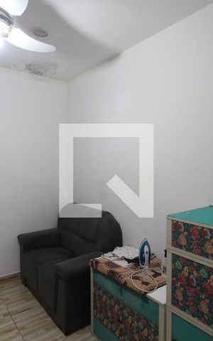 Casa à venda com 80m², 2 quartos e sem vagaQuarto 2
