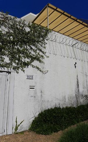 Casa à venda com 800m², 5 quartos e 3 vagasFachada