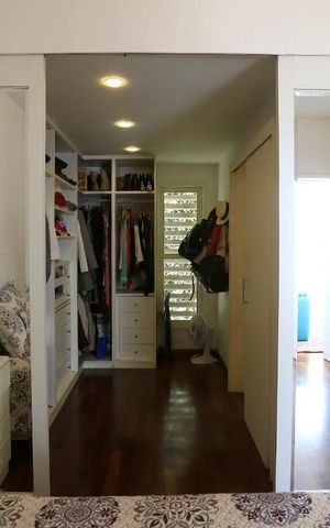 Casa à venda com 800m², 5 quartos e 3 vagasCloset da Suite 1