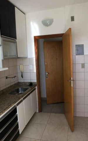 Apartamento à venda com 64m², 2 quartos e 2 vagasCozinha