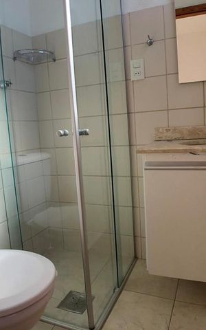 Apartamento à venda com 64m², 2 quartos e 2 vagasBanheiro da Suíte