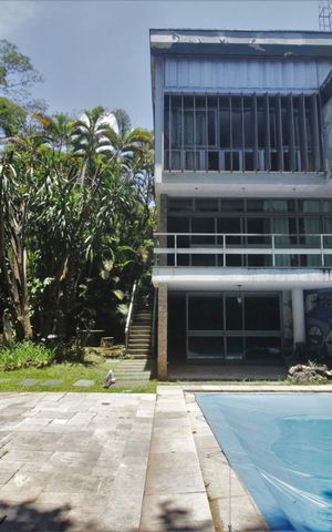 Casa para alugar com 500m², 5 quartos e 4 vagasÁrea Externa
