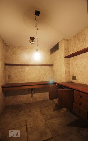 Casa para alugar com 500m², 5 quartos e 4 vagasSala