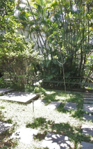 Casa para alugar com 500m², 5 quartos e 4 vagasÁrea Externa