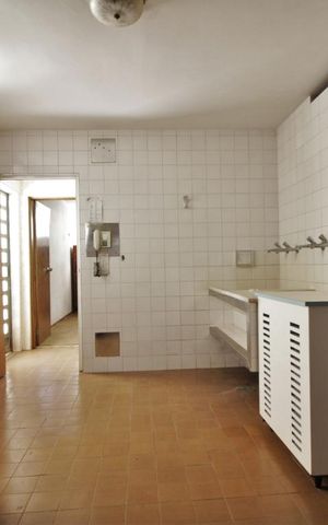 Casa para alugar com 500m², 5 quartos e 4 vagasÁrea de Serviço