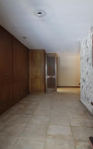 Casa para alugar com 500m², 5 quartos e 4 vagasSala