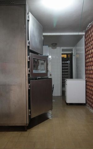 Casa para alugar com 500m², 5 quartos e 4 vagasCozinha