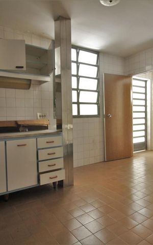 Casa para alugar com 500m², 5 quartos e 4 vagasÁrea de Serviço