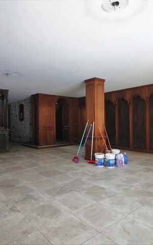 Casa para alugar com 500m², 5 quartos e 4 vagasSala