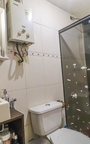 Apartamento à venda com 48m², 2 quartos e 1 vaga Apartamento à venda com 48m², 2 quartos e 1 vagaBanheiro