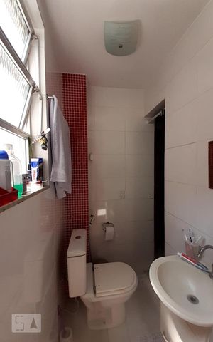 Apartamento à venda com 80m², 2 quartos e 1 vaga Apartamento à venda com 80m², 2 quartos e 1 vagaBanheiro da Suíte 2