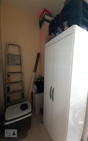Apartamento à venda com 80m², 2 quartos e 1 vaga Apartamento à venda com 80m², 2 quartos e 1 vagaQuarto de Serviço