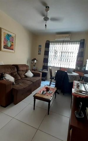 Apartamento à venda com 80m², 2 quartos e 1 vaga Apartamento à venda com 80m², 2 quartos e 1 vagaSala