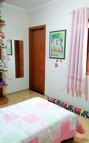 Casa à venda com 287m², 3 quartos e 2 vagas Casa à venda com 287m², 3 quartos e 2 vagasQuarto 1