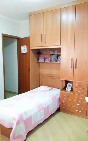 Casa à venda com 287m², 3 quartos e 2 vagas Casa à venda com 287m², 3 quartos e 2 vagasQuarto 1