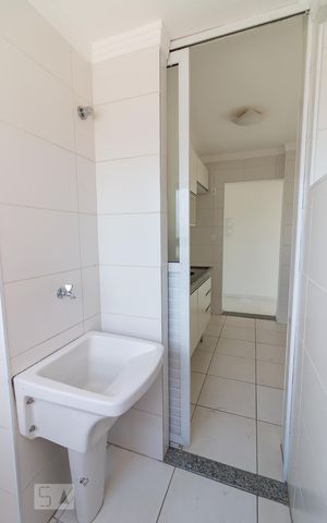 Apartamento à venda com 73m², 3 quartos e 1 vagaÁrea de serviço