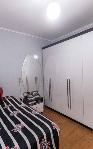 Casa à venda com 190m², 4 quartos e 2 vagas Casa à venda com 190m², 4 quartos e 2 vagasQuarto 2