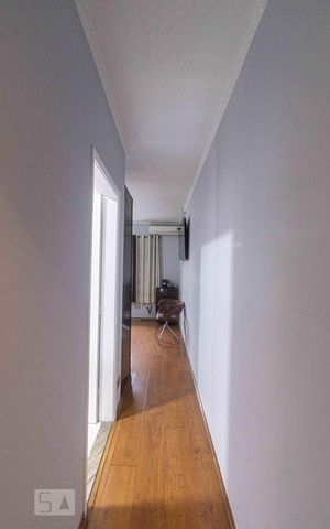 Casa à venda com 190m², 4 quartos e 2 vagas Casa à venda com 190m², 4 quartos e 2 vagasSuite 1