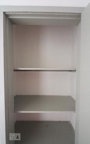 Apartamento à venda com 68m², 2 quartos e 1 vaga Apartamento à venda com 68m², 2 quartos e 1 vagaDespensa