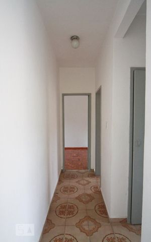 Apartamento à venda com 68m², 2 quartos e 1 vaga Apartamento à venda com 68m², 2 quartos e 1 vagaCorredor