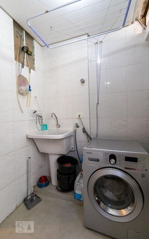 Apartamento à venda com 102m², 3 quartos e 2 vagas Apartamento à venda com 102m², 3 quartos e 2 vagasÁrea de serviço