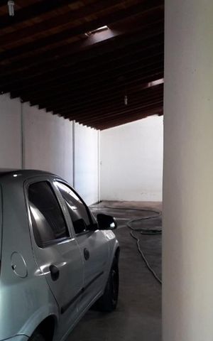 Casa à venda com 620m², 3 quartos e sem vaga Casa à venda com 620m², 3 quartos e sem vagaGaragem