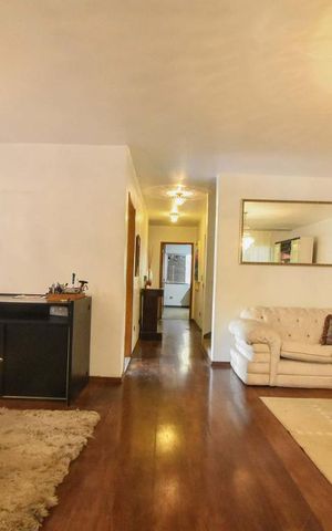 Casa à venda com 413m², 5 quartos e 4 vagasSala de Jantar