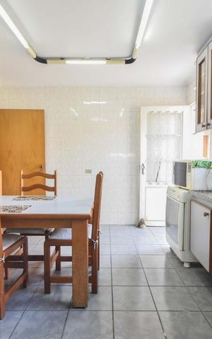Casa à venda com 413m², 5 quartos e 4 vagasCozinha