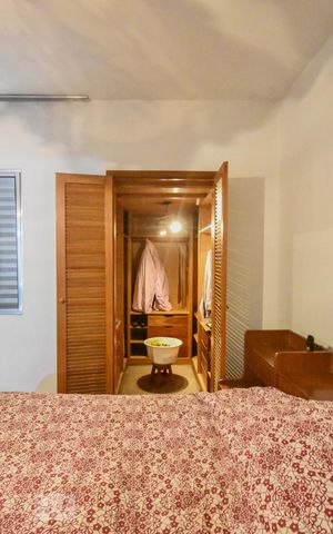 Casa à venda com 413m², 5 quartos e 4 vagasSuíte 01