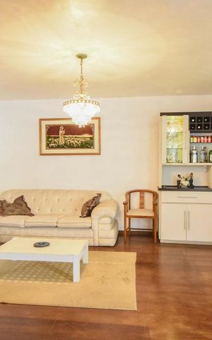 Casa à venda com 413m², 5 quartos e 4 vagasSala de Jantar