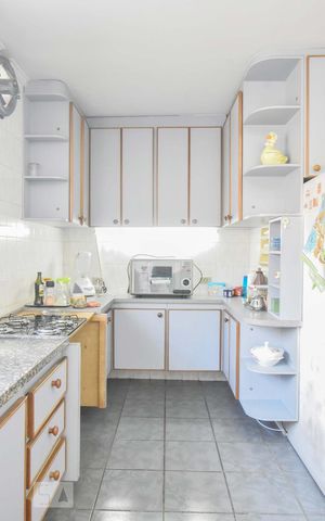 Casa à venda com 413m², 5 quartos e 4 vagasCozinha