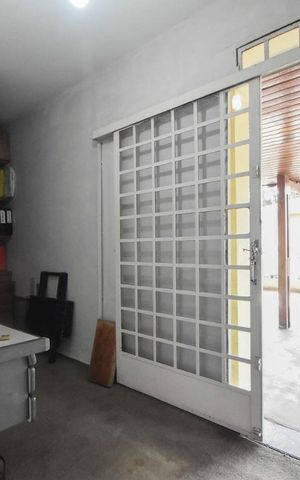 Casa à venda com 413m², 5 quartos e 4 vagasHome Office