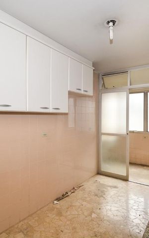 Apartamento à venda com 96m², 2 quartos e 1 vagaCozinha