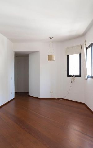 Apartamento à venda com 74m², 2 quartos e 2 vagasSala