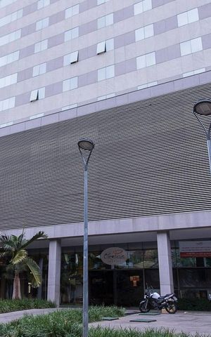 Studio à venda com 21m², 1 quarto e sem vaga Studio à venda com 21m², 1 quarto e sem vagaFachada e portaria
