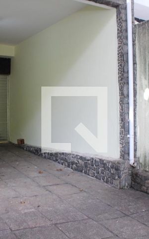 Casa à venda com 210m², 5 quartos e 2 vagasGaragem