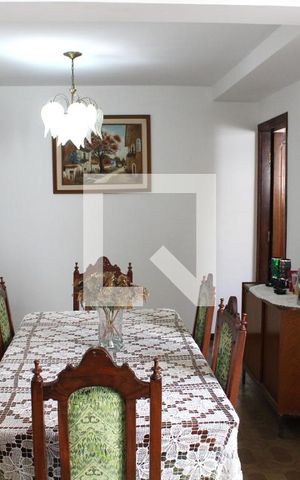 Casa à venda com 210m², 5 quartos e 2 vagasSala 2