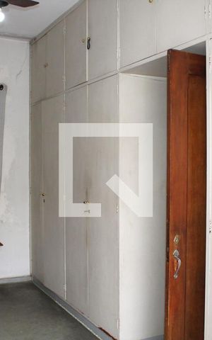 Casa à venda com 210m², 5 quartos e 2 vagasQuarto 1