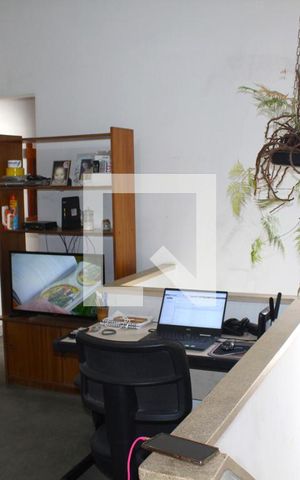 Casa à venda com 210m², 5 quartos e 2 vagasMezanino