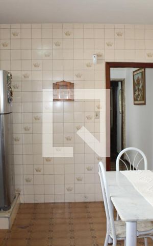 Casa à venda com 210m², 5 quartos e 2 vagasCozinha