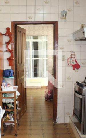 Casa à venda com 210m², 5 quartos e 2 vagasCozinha