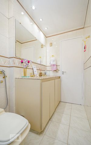 Apartamento para alugar com 137m², 3 quartos e 1 vagaBanheiro Social