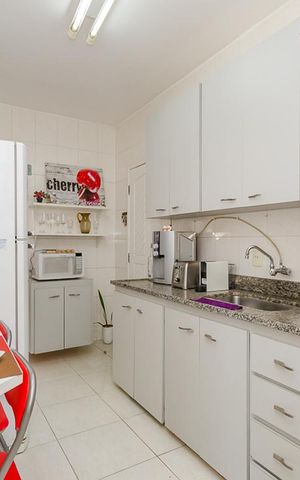 Apartamento para alugar com 137m², 3 quartos e 1 vagaCozinha
