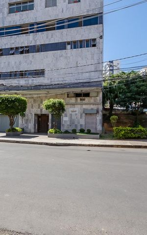 Apartamento para alugar com 137m², 3 quartos e 1 vagaFachada