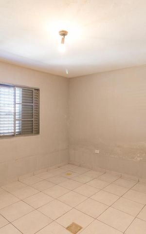 Casa à venda com 140m², 5 quartos e 2 vagas Casa à venda com 140m², 5 quartos e 2 vagasQuarto 2