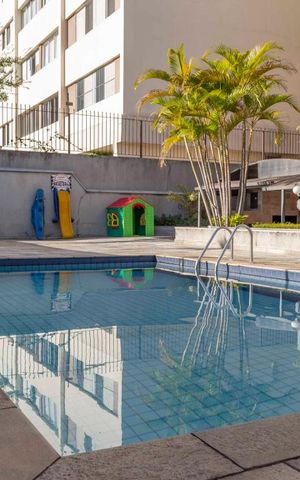 Apartamento à venda com 146m², 3 quartos e 3 vagasÁrea comum - Piscina